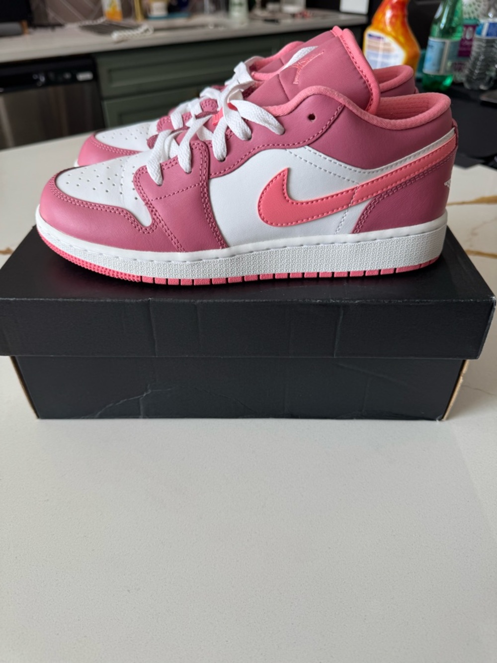 Nike Air Jordan 1’s Low, Dusty Rose/Pink/White, Size 6Y